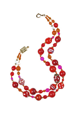 berry picking necklace