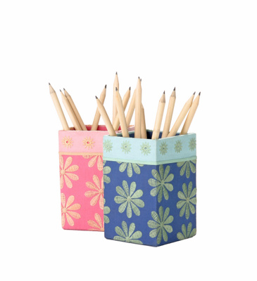 sunshine eyelet pencil cup