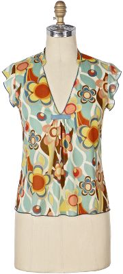 pop floral v-neck