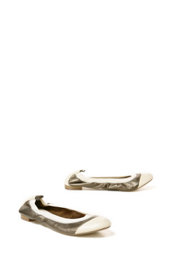 Anthropologie.com >
			
		
			Shoes & Bags >
				Flats from anthropologie.com