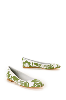 Papeete flats by Delman from mostfashionable.com