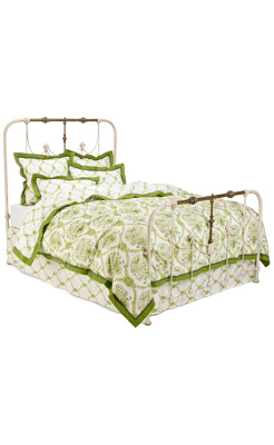 sweet shrub bedding