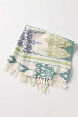 Nusa Napkin, Ikat
