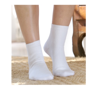 INgenius Men's / Women's Lite Cushioned Quarter Sport Socks, Pair  white/white