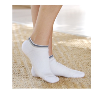 INgenius Men's / Women's Lite Cushioned No-Show Sport Socks, Pair  white/stripe