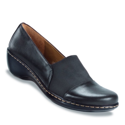 SoftSpots Women's 'Mary' Slip-Ons   black m/b