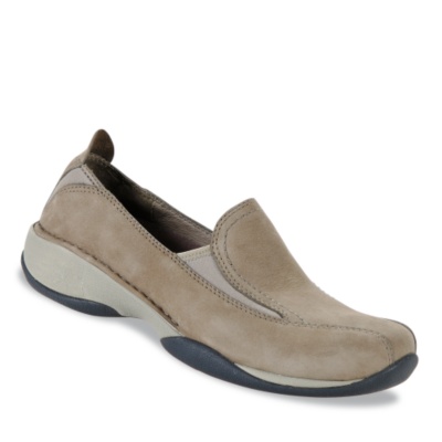 Merrell Women's Primo Moc II Slip-Ons  taupe