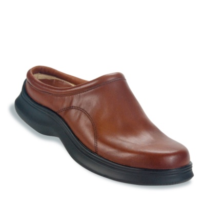 FootThrills Women's Myth Clogs  brown ww/2e