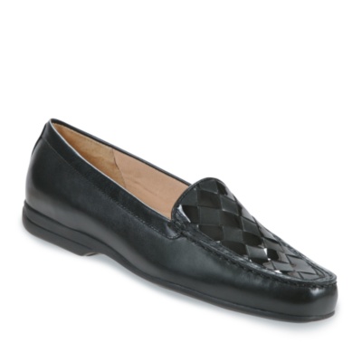 Trotters Women's Farrah Loafers