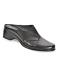Clarks Artisan Women's Tyler Mules