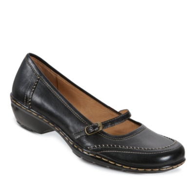 SoftSpots Women's Odelia Mary Janes