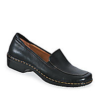 SoftSpots Women's Carlyle Loafers
