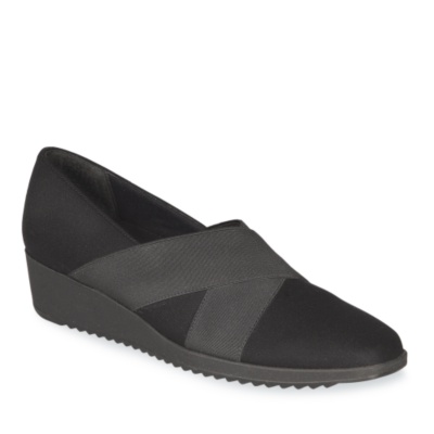 Munro Women's Zena Slip-Ons