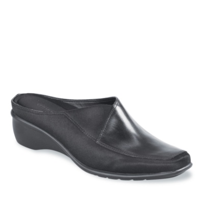 Easy Spirit Women's Ramona Clogs
