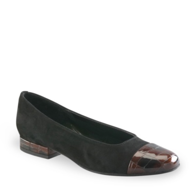 VANELi Women's Frankie Print Slip-On Shoes - 76059
