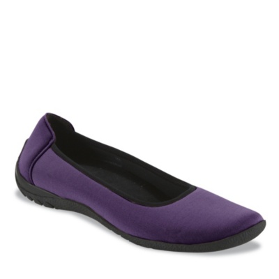 FootSmart Women's Stretchies Slip-Ons - 78174