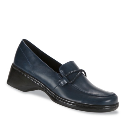 Clarks Women's Chestnut Loafers  new blue