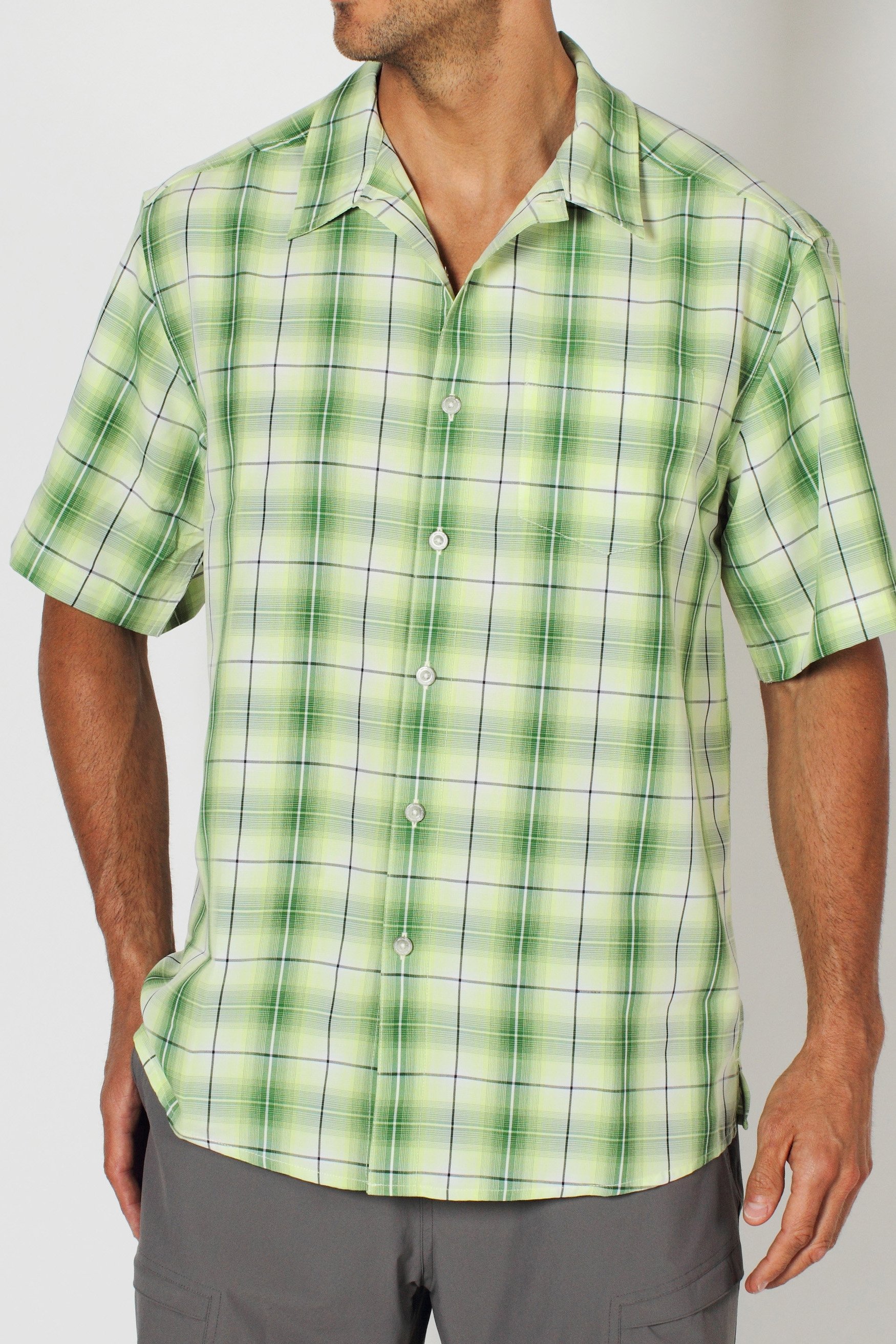 Get style and packability in one package with the Pisco Macro Plaid shirt. ...