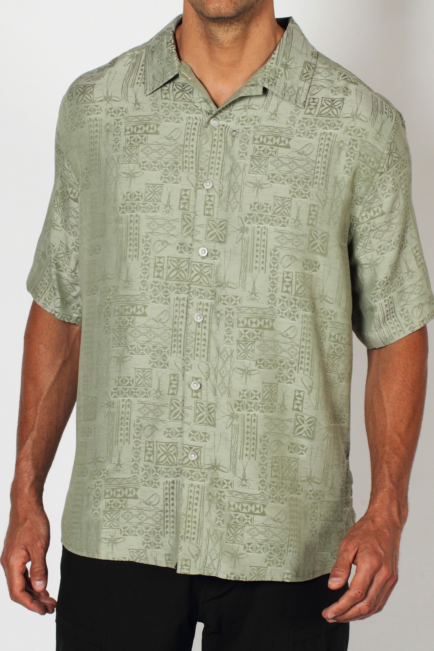 Infuse some fun into your wardrobe with the Pisco Jacquard shirt. This ...