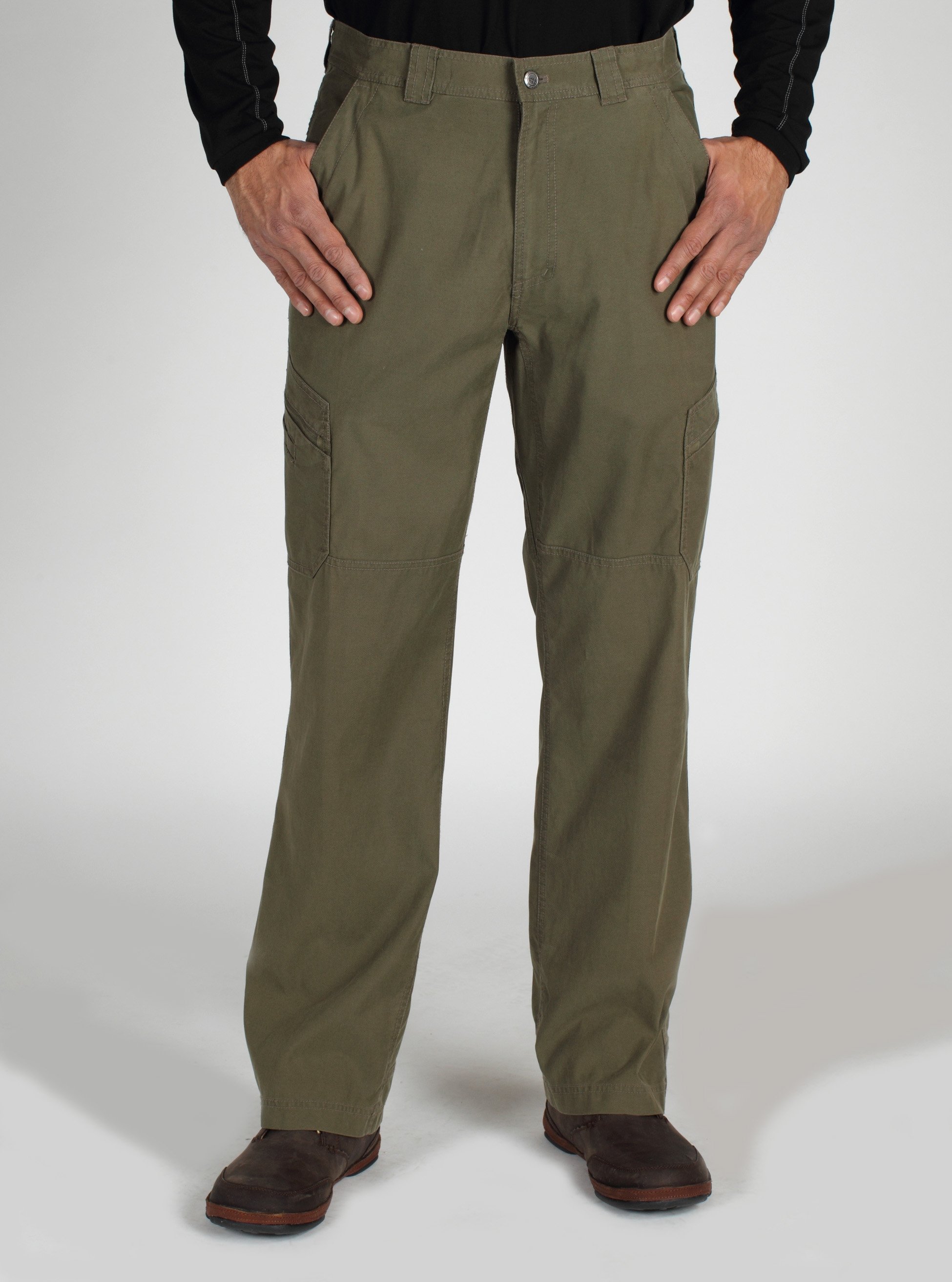 Scrambling over rocks and roots? No problem. The Roughian Cargo pant lets you...