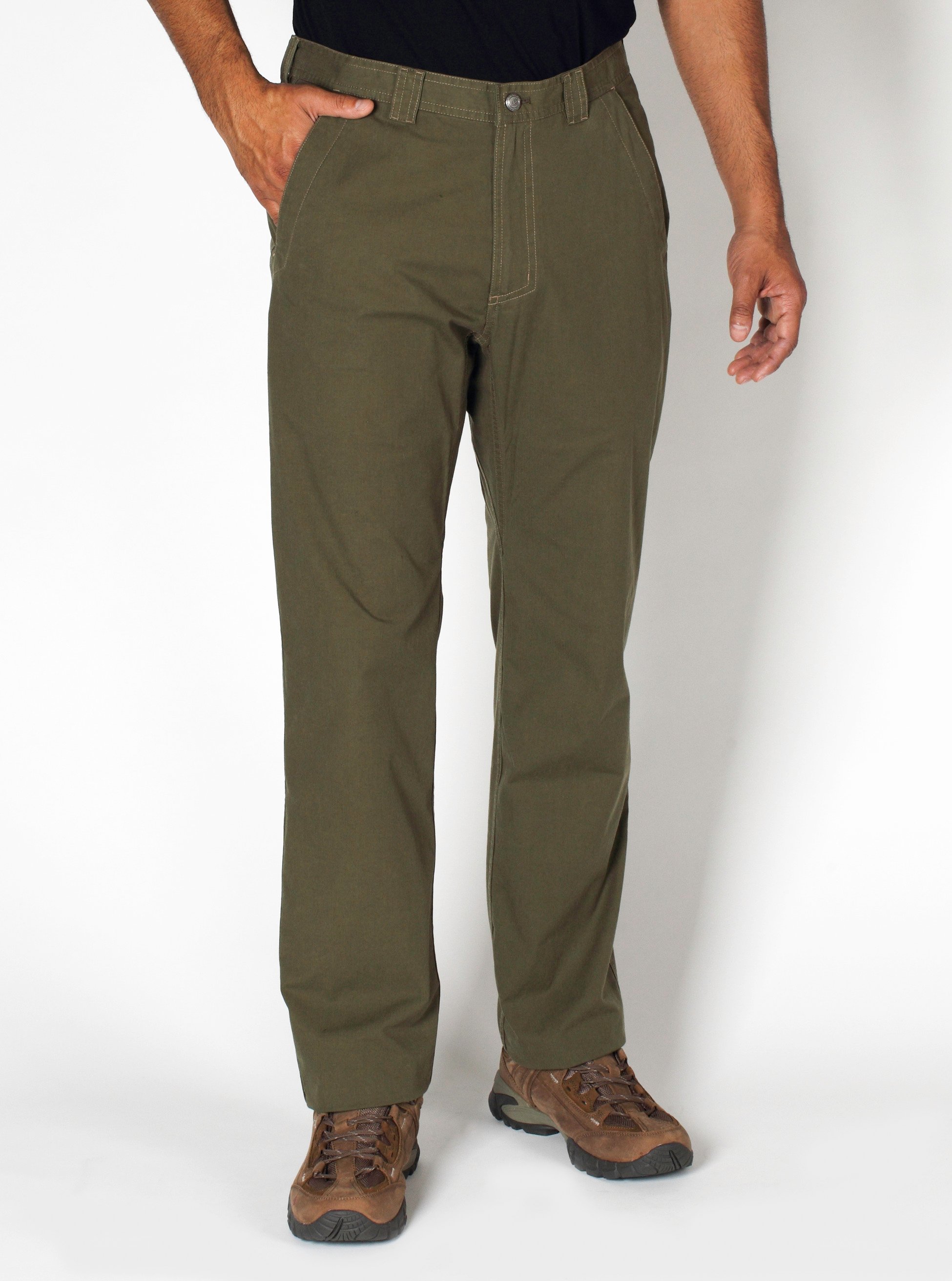 Wherever you roam, wear the durable cotton-blend Roughian Pant to stay ...