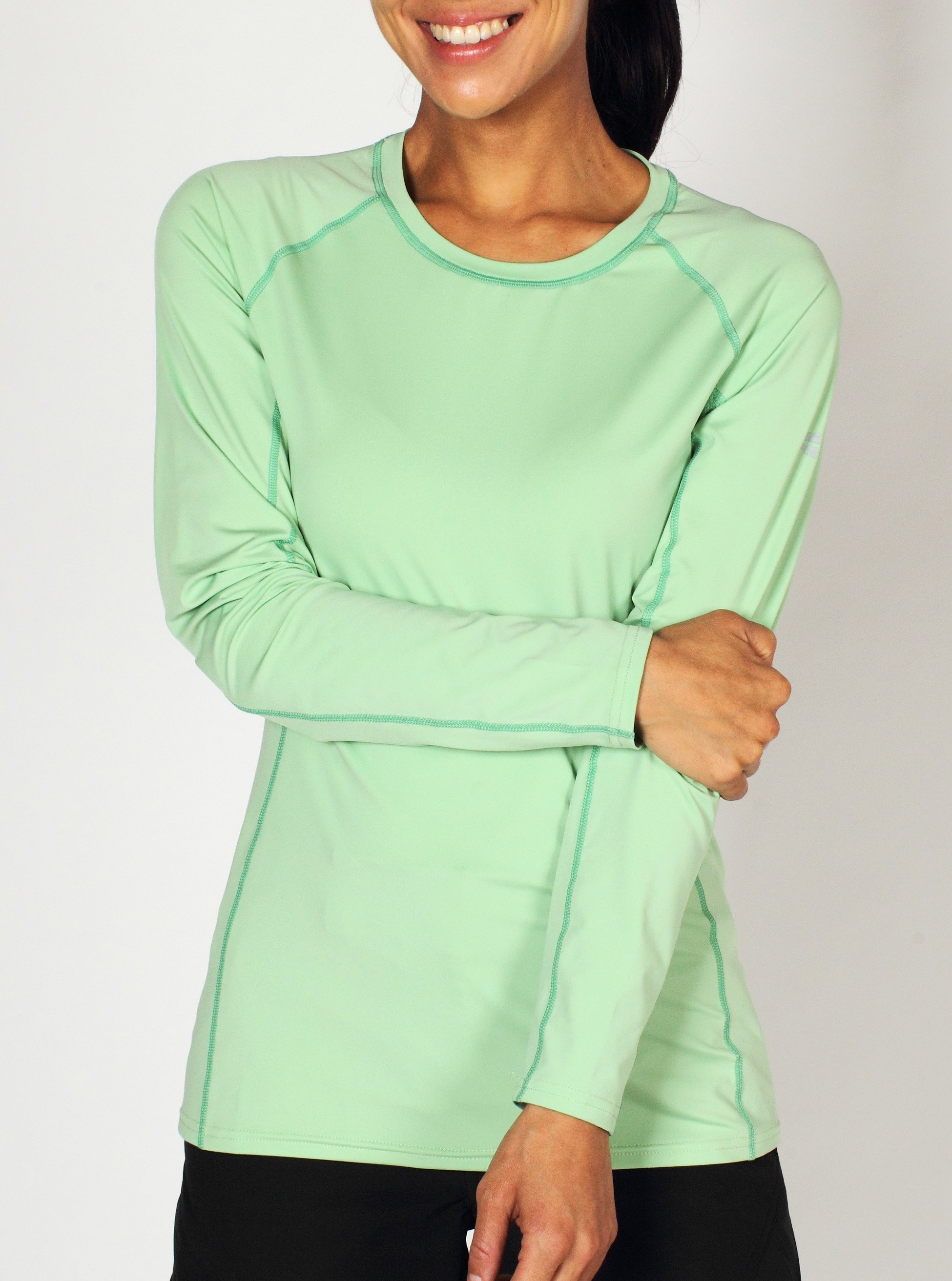 The Sol Cool Crew lives up to its name on hot days with Xylitol woven into ...