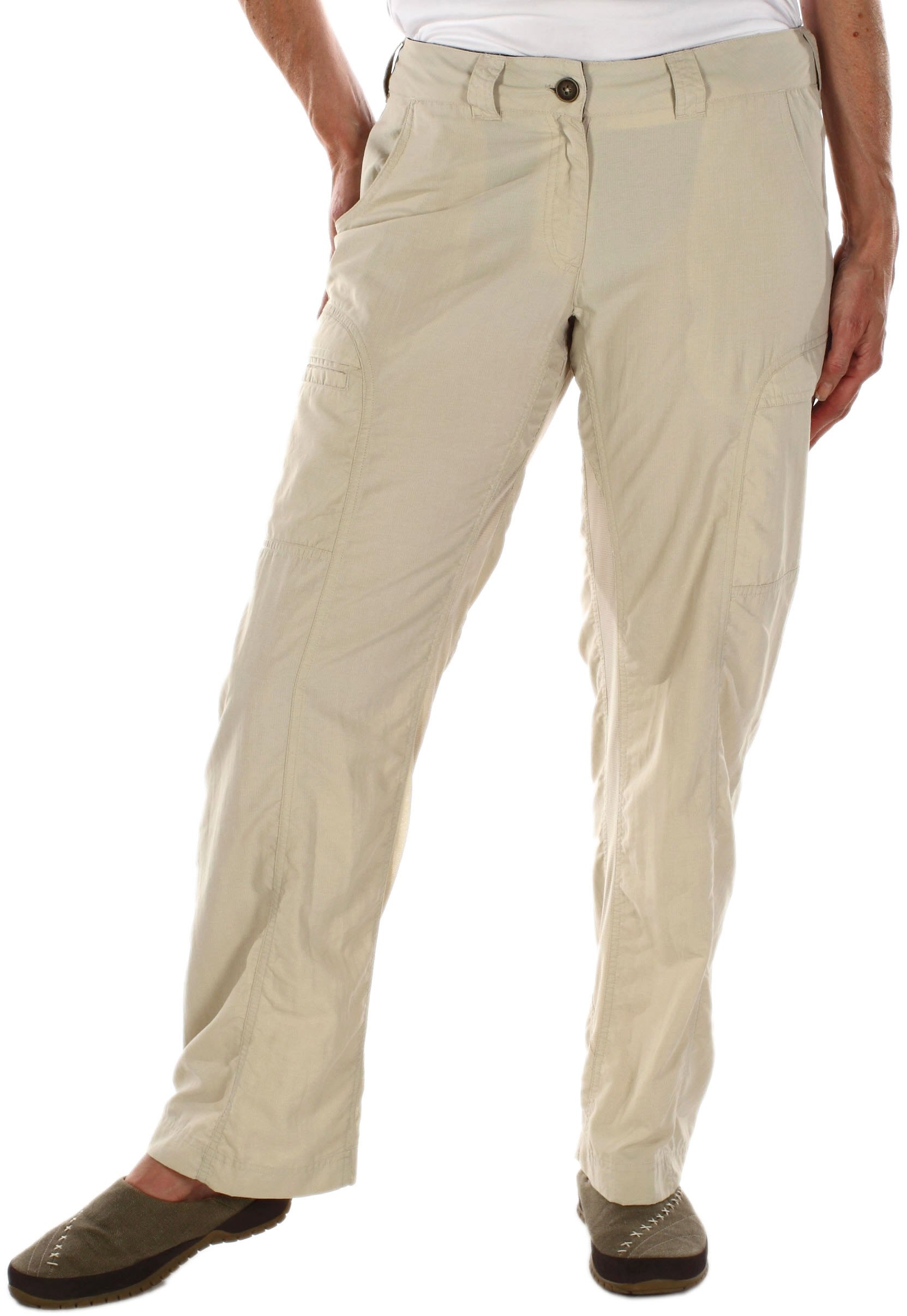 This Vent'r Pant is incredibly lightweight and equipped with stretchable, ...