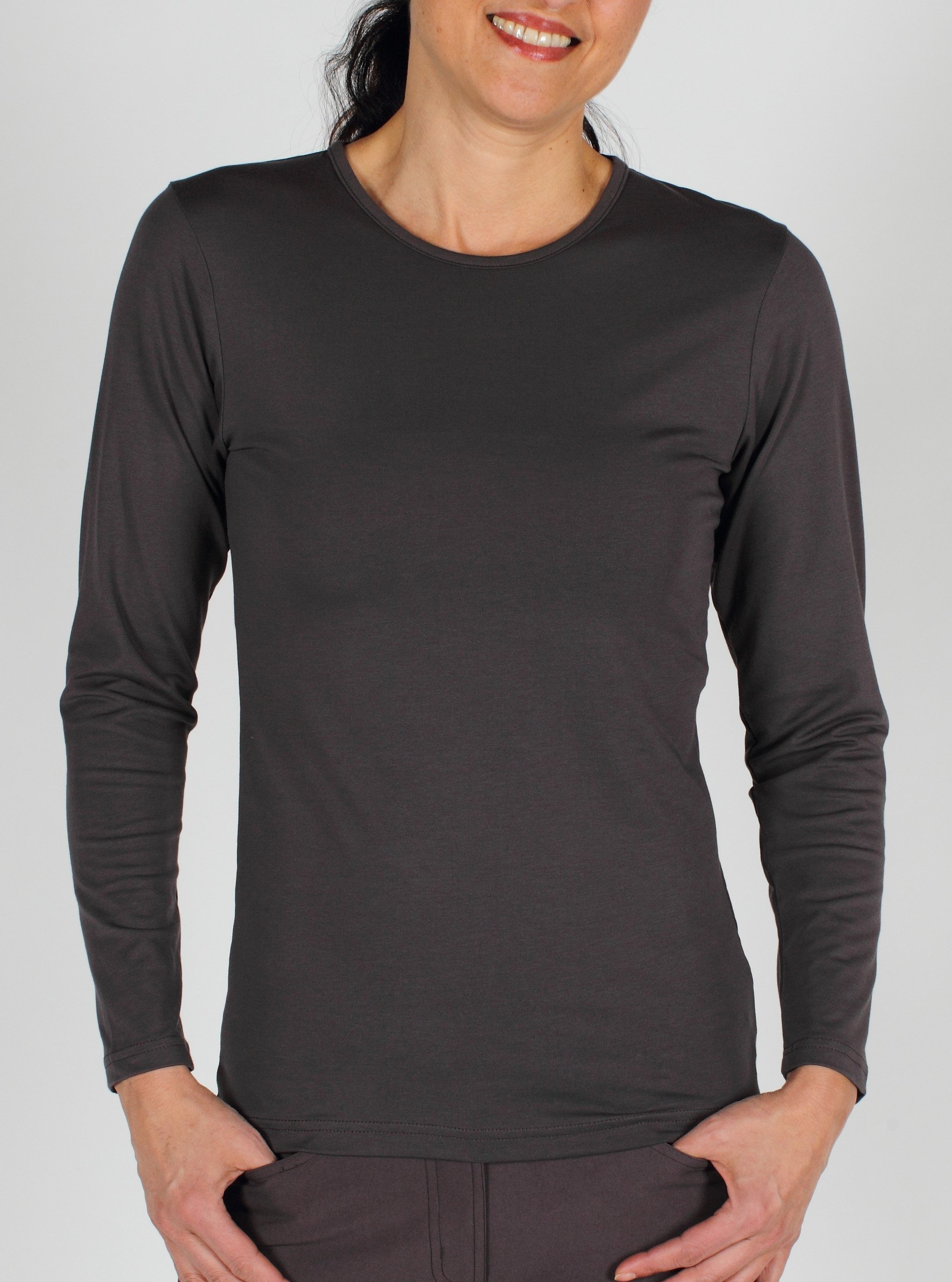 Crafted from a comfortable cotton blend, the BugsAway Chas’r Tee offers bug ...