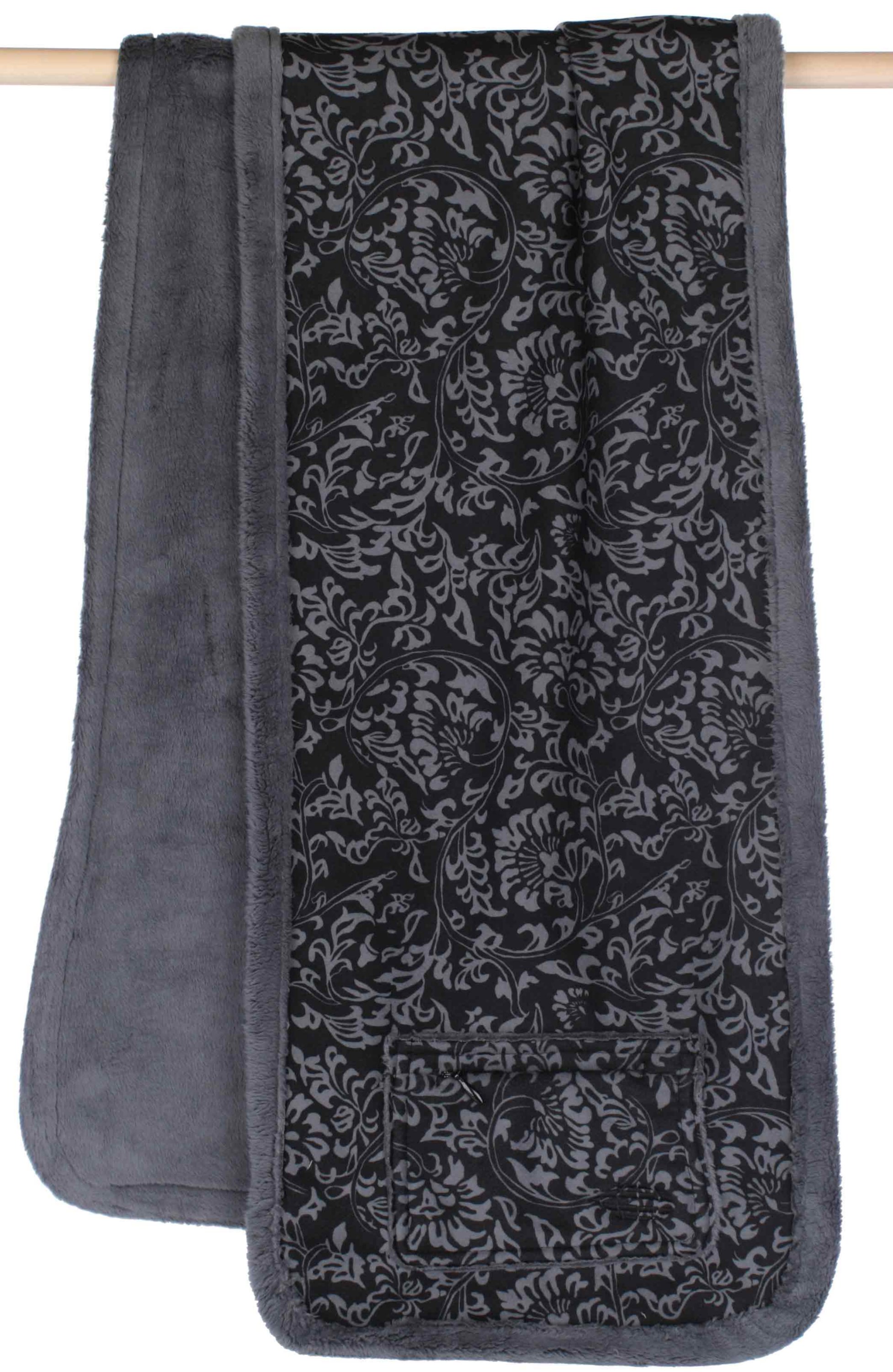 Stay stylish and cozy with the Persian Fleece scarf. Featuring soft fleece ...