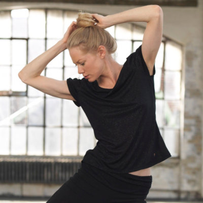 Ruched sleeve shimmer cap sleeve top