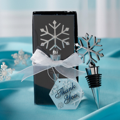 Wedding Guest Favor on Snowflake Bottle Stopper Guest Favor   Bottle Stopper Wedding Favors