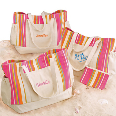 Party Bags  Weddings on Personalized Bridesmaid S Beach Bag   Personalized Beach Bag