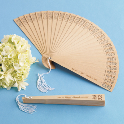 Custom Wedding Favors on Personalized Sandalwood Fan Wedding Favor