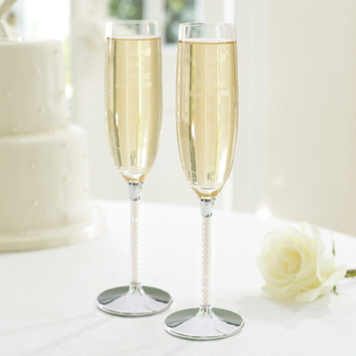 Jubilee Pearl Toasting Flutes