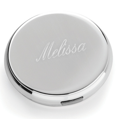 Wedding Gift  Bridesmaids on Round Personalized Compact For Bridesmaids   Bridesmaid Gifts
