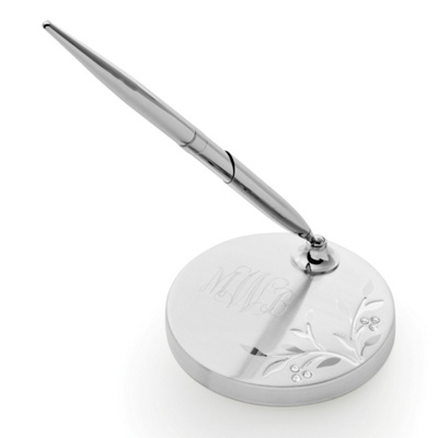 Nature's Love Pen Stand