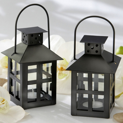 Wedding Lights  Centerpieces on Luminous Black Tea Light Lantern Wedding Centerpiece