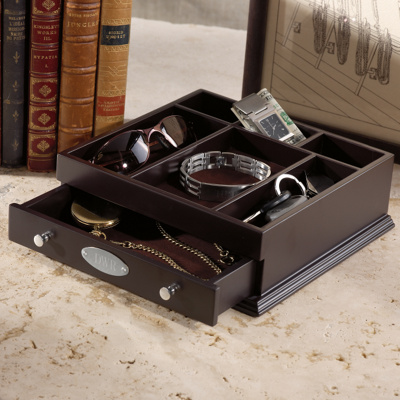 Indispensible Wooden Valet