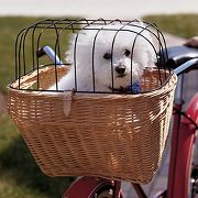 Classic English Bike Basket at Hammacher Schlemmer : hammacher durable english classic english bike basket bags