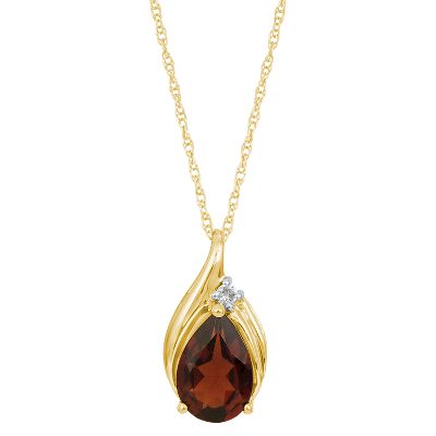 Pear-Shaped Garnet Pendant
