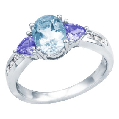 Oval Aquamarine Ring