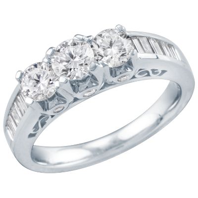 1 1/2ct TW Three-Diamond Anniversary Ring