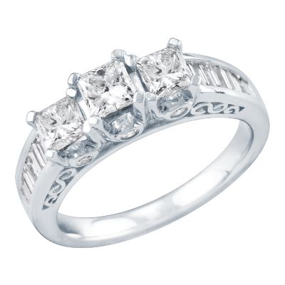 1 1/2ct TW Three-Diamond Anniversary Ring