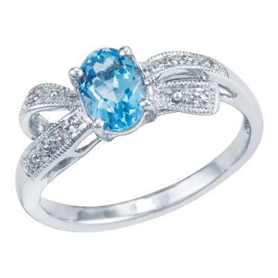 Oval Blue Topaz Ring