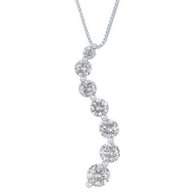 1ct TW Graduated Round Diamond Pendant