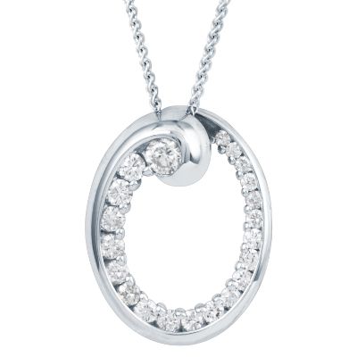 1ct TW Graduated Diamond Oval Pendant