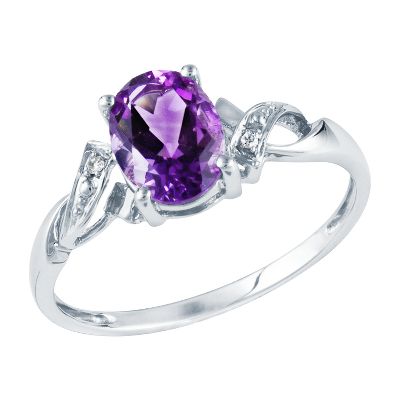 Oval Amethyst Ring