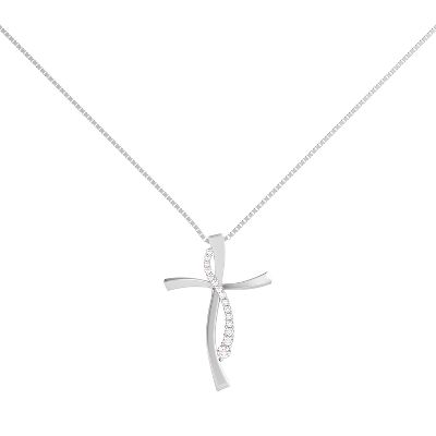 1/4ct TW Graduated Diamond Cross Pendant