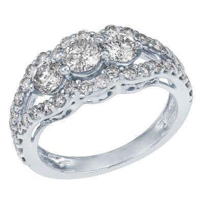 2ct TW Three-Diamond Ring