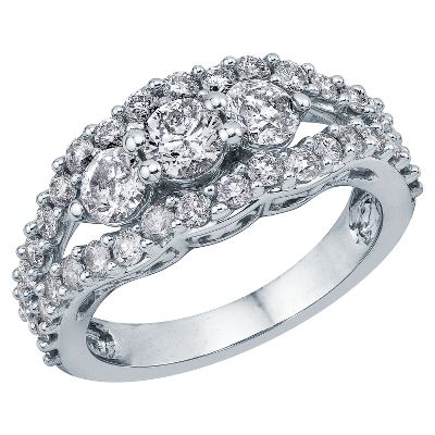 2ct TW Three-Diamond Anniversary Ring